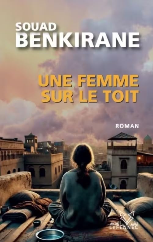 Une femme sur le toit 